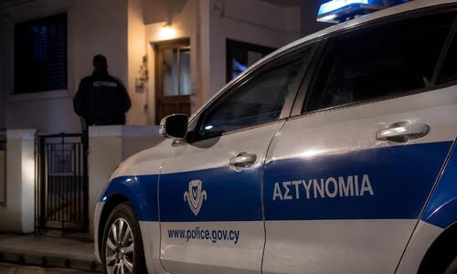 Πήγε Αλβανία να δει την Πάφο, αφήνοντας την ανήλικη κόρη του μόνη στο σπίτι thumb