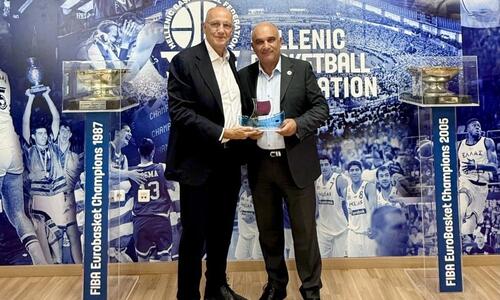 Επίσκεψη αντιπροσωπείας της ΚΟΚ στα γραφεία της ΕΟΚ thumb