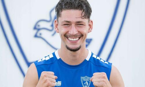 Deal με Jeremy van Mullem! thumb
