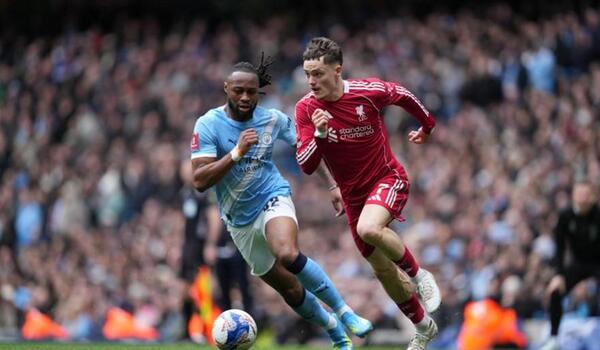 Premier League: Σούπερ ματσάρα και τα βλέμματα στο «Άνφιλντ» image