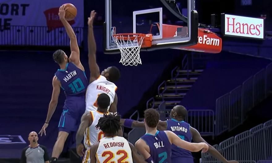 NBA: Φοβερά καρφώματα στο Top 10 (vid) thumb