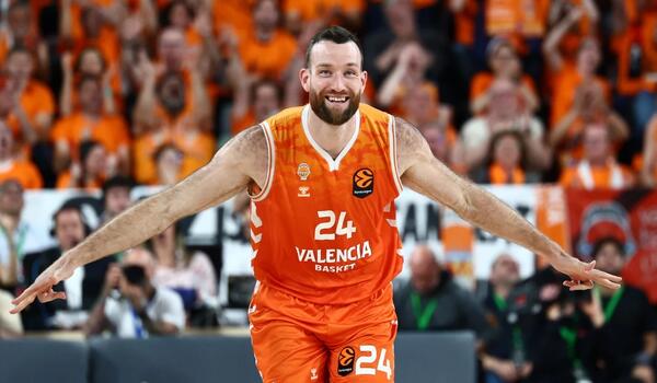 Ο Ματ Κοστέλο άφησε τη EuroLeague και συνεχίζει την καριέρα του στην Άπω Ανατολή image