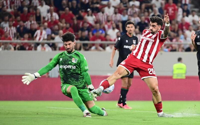 Champions League: Στην Ολλανδία ο Ολυμπιακός για την πρόκριση thumb