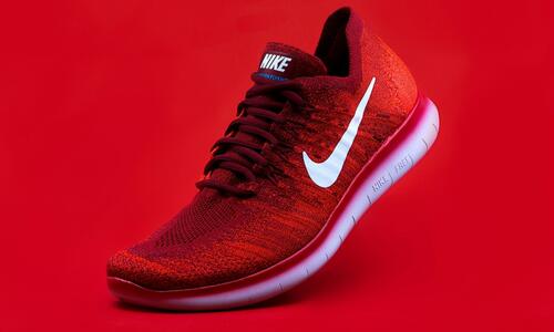 Nike: Πού παραπάτησε ο γίγαντας των αθλητικών thumb
