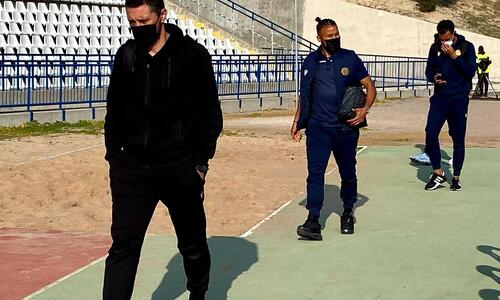 Στο γήπεδο η ΑΕΛ (pics) thumb
