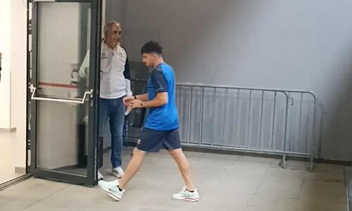 Η άφιξη της Εθνικής Ανδρών στην Raiffeisen Arena (βίντεο) thumb