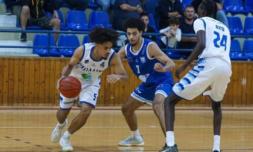 O Aπόλλωνας πέρασε με νίκη από το κλειστό της Παλουριώτισσας - Λύγισε τον Αχιλλέα στην παράταση thumb