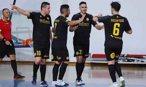 Futsal: Διπλό κορυφής η ΑΕΛ - Νίκη και για ΑΠΟΕΛ thumb