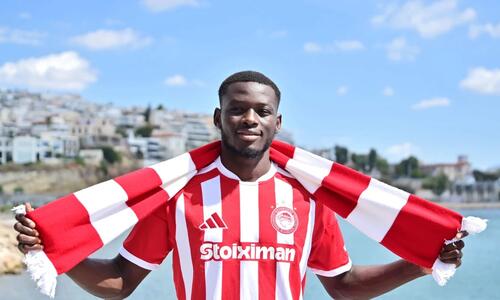 Μάριους: «Περήφανος που βρίσκομαι στον Ολυμπιακό» (Φώτο) thumb