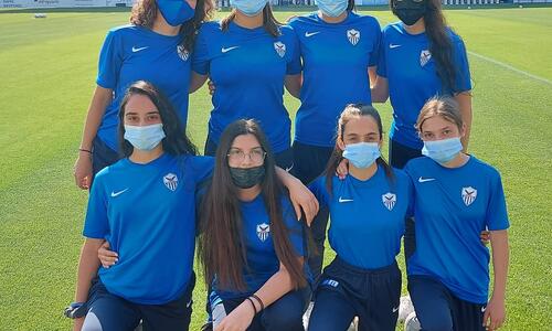 Ball Girls στο 