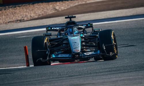Η Mercedes ετοιμάζει αναβάθμιση στον κινητήρα της εντός του 2026 thumb