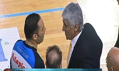 Basketgate: Βίντεο με τον live διάλογο Πηλοΐδη - Γιαννάκη στο περίφημο Φάρος Λάρισας - Άρης thumb