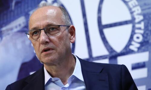 Ο Βαγγέλης Λιόλιος παραιτήθηκε από πρόεδρος της ΕΟΚ λίγο πριν την απολογία του thumb
