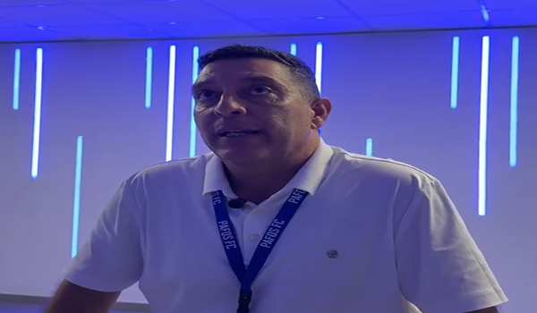 Θεοχάρους στο ST: «Το αξίζαμε, γιατί έχουμε παίκτες με προσωπικότητα» (vid) image