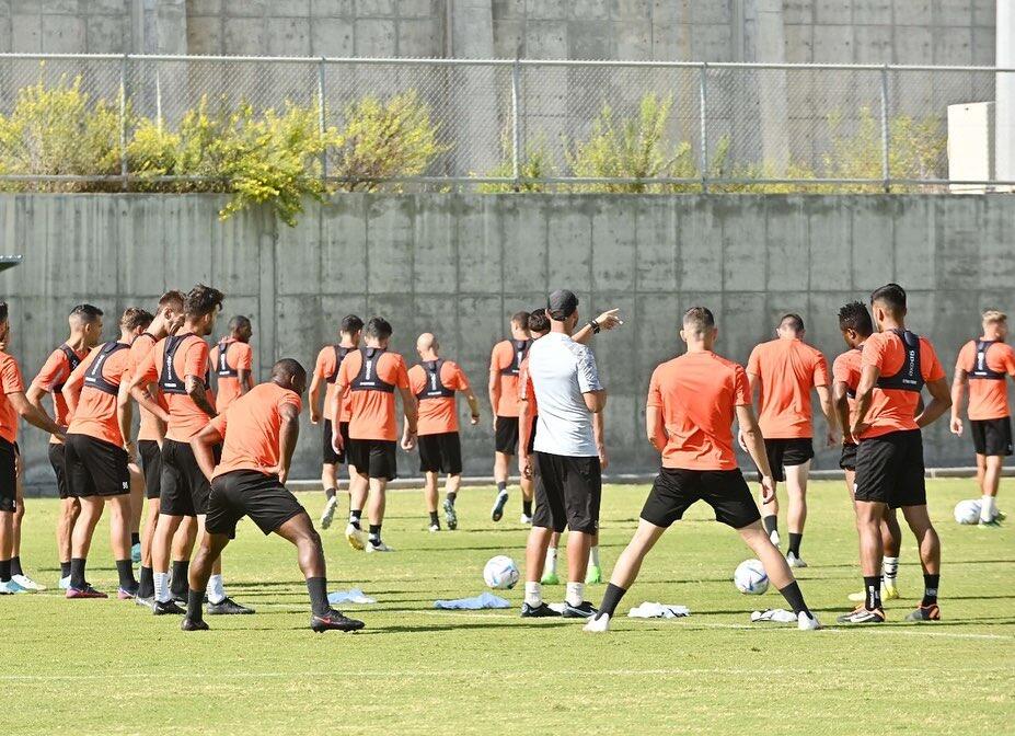 Στην προπόνηση ο ιδιοκτήτης, η σκέψη στον Απόλλωνα (Φώτος) thumb