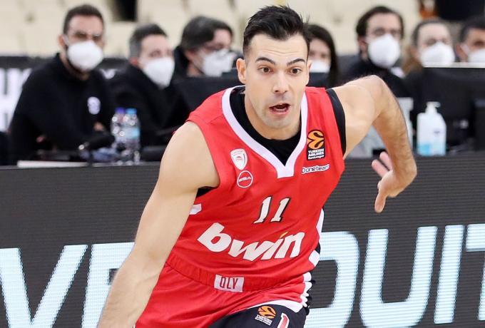 Έφτασε τις 300 συμμετοχές στην Euroleague o Σλούκας thumb