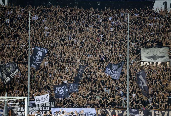 Τέσσερις συλλήψεις έξω από το γήπεδο πριν τη ρεβάνς thumb