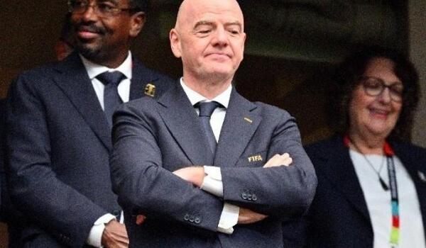 Η FIFA κατηγορεί την UEFA για «εκστρατεία δυσφήμησης»thumb