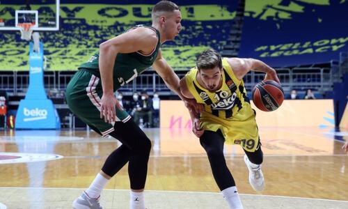 Φενέρμπαχτσε-Μπασκόνια 96-76: Τρίποντη «καταιγίδα» thumb
