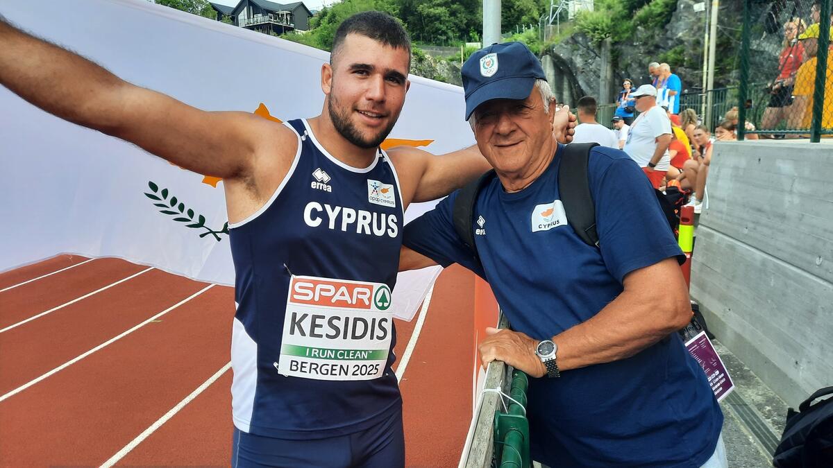 Χρυσός Κεσίδης στη Σφυροβολία Κ23 με νέο παγκύπριο ρεκόρ thumb