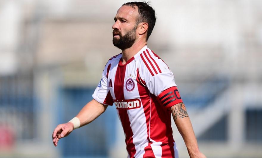 Βαλμπουενά: «Υπερήφανος για τον Ολυμπιακό» thumb