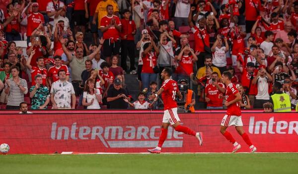 Europa League: Εξάρα της Μπενφίκα στη Χαρτς με σκόρερ Παυλίδη image