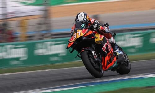 MotoGP: Ο Ακόστα νίκησε τον επικό αγώνα Σπριντ της Ταϊλάνδης thumb
