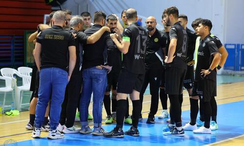 Τραυματίας σε ένα επεισοδιακό παιχνίδι στο Φούτσαλ thumb