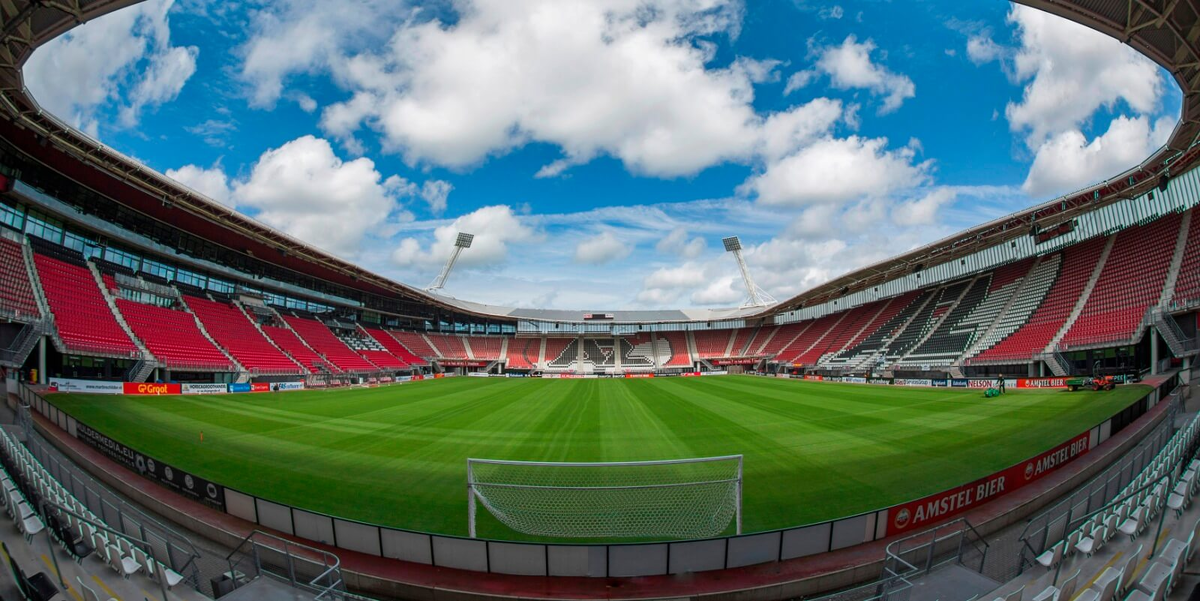 Βίντεο-Φώτο: Το ανακαινισμένο «AFAS Stadion» με την τρομερή ατμόσφαιρα! thumb