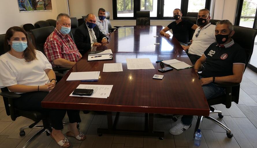 Ο Πρόεδρος του ΚΟΑ συναντήθηκε με τον Αθλητικό Όμιλο Αγίας Νάπας thumb