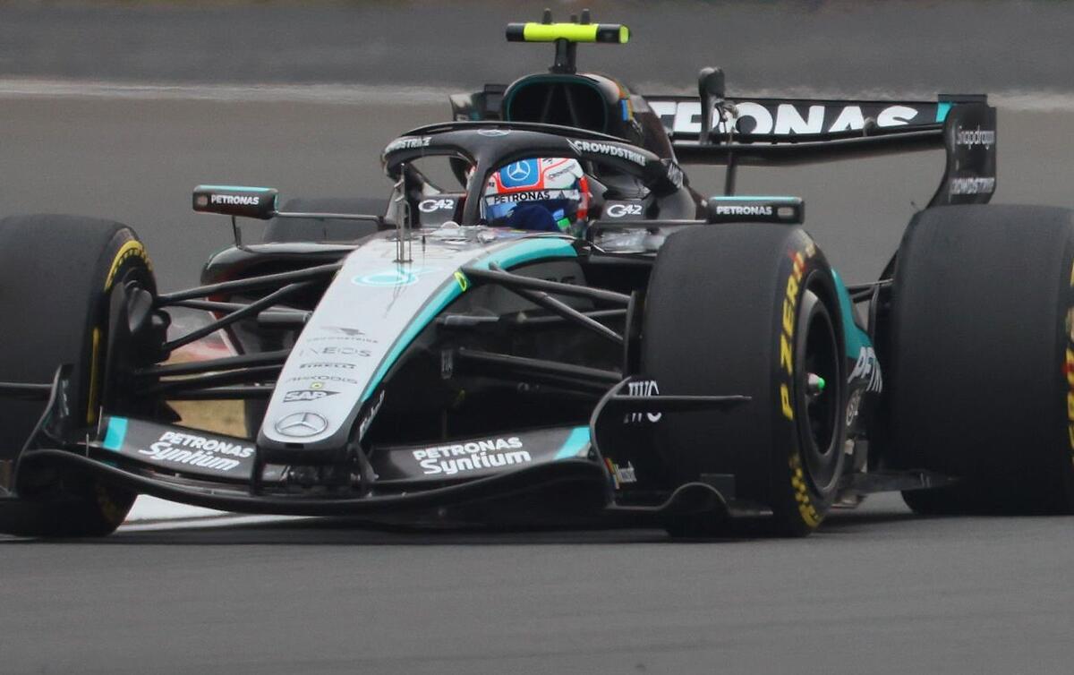 F1: Ο απίθανος Κίμι Αντονέλι θριάμβευσε στην Σανγκάη thumb