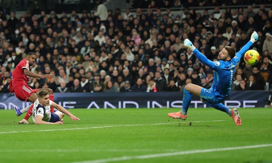 Τότεναμ – Λίβερπουλ 1-2: Οι φορ της έδωσαν το διπλό στο Λονδίνο thumb