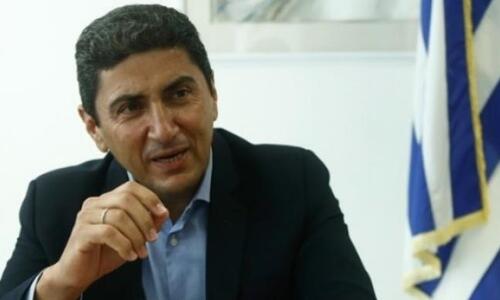 Επίθεση 40 Ποδοσφαιρικών Ενώσεων σε Αυγενάκη! thumb