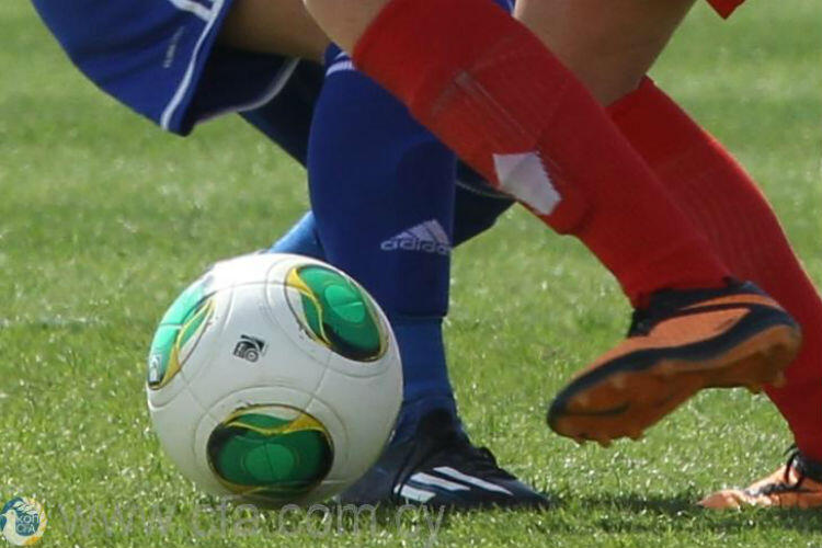 Από ένα βαθμό Ηρακλής Γερολάκκου και Πέγεια 2014 thumb