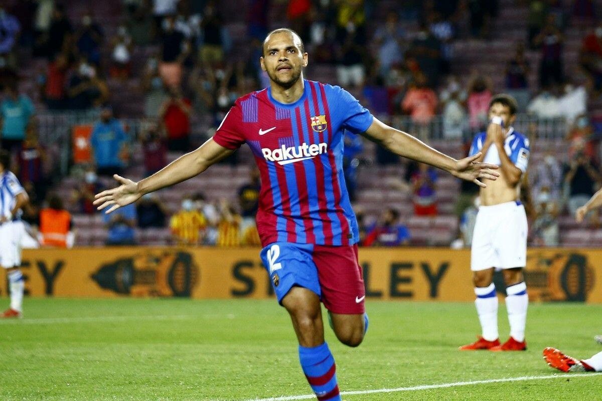 La Liga: Αναβλήθηκαν τα Σεβίλλη - Μπαρτσελόνα και Βιγιαρεάλ - Αλαβές thumb