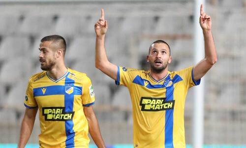 ΒΙΝΤΕΟ: Το πέναλτι του Σαχάρ για το 1-0 του ΑΠΟΕΛ thumb