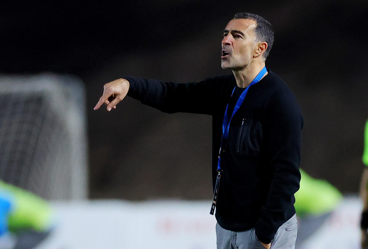 Οι «11» του Καρθέδο για τη «μάχη» με την Καϊράτ thumb