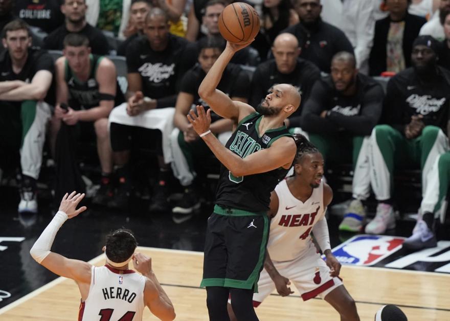 NBA: «Καυτός» Γουάιτ οι Σέλτικς έκαναν το 3-1 με τους Χιτ thumb