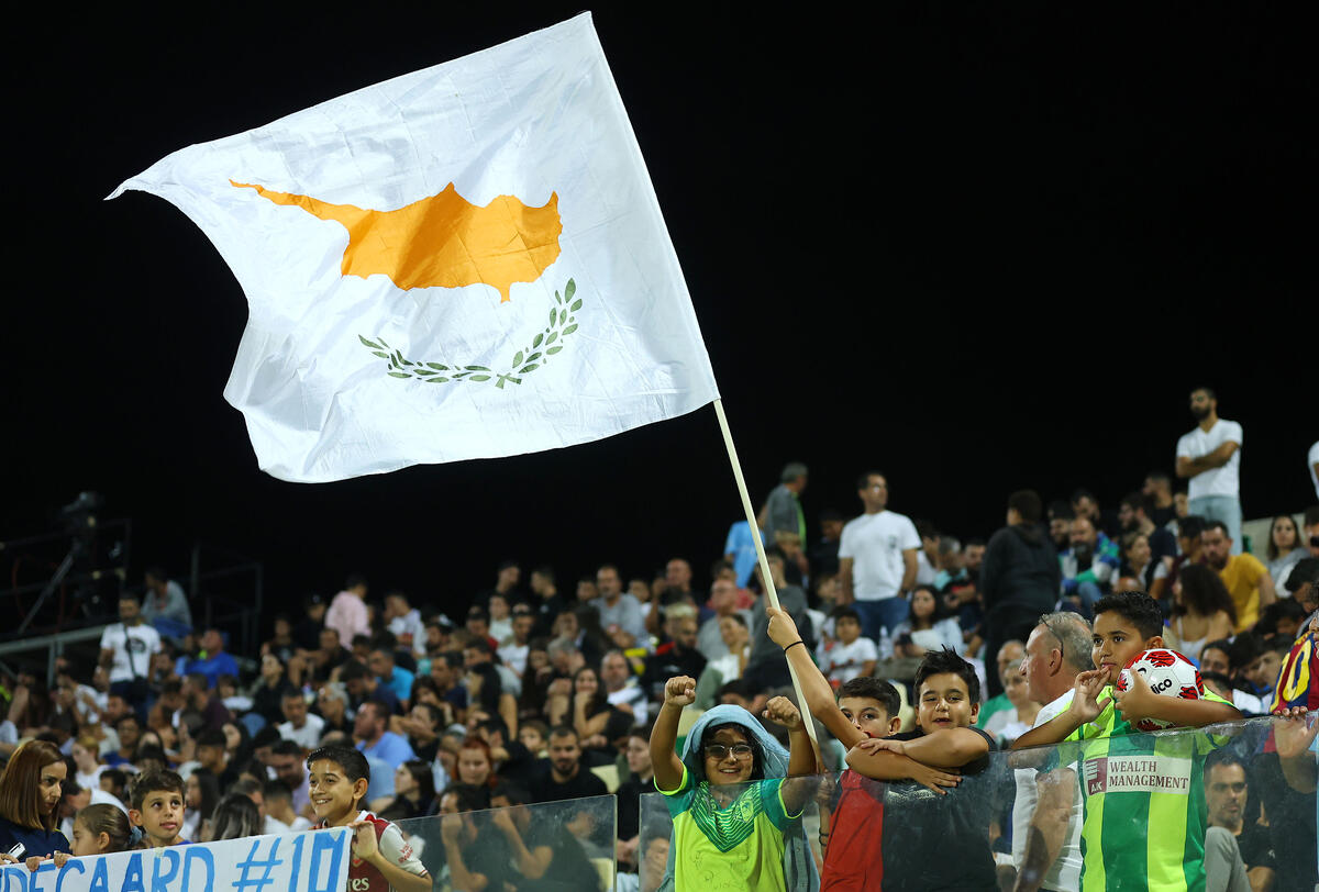Ούτε εισιτήριο για δείγμα - Sold out το Κύπρος-Ισπανία! thumb