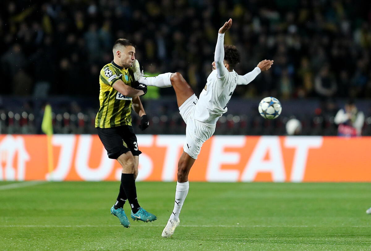 Καϊράτ - Πάφος FC: Κόκκινη από νωρίς στον Κορέια thumb