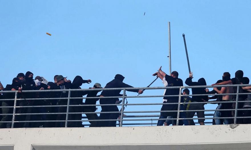 Οκτώ οπαδοί στη φυλακή για τα επεισόδια στον τελικό του 2017 στο Πανθεσσαλικό! thumb