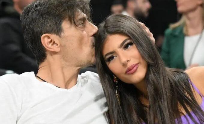 «Εκρηκτικός για τους σωστούς λόγους ο πατέρας μου, θαυμάζω το ήθος του» thumb