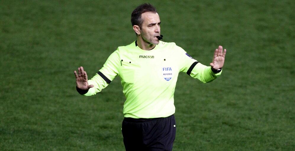 Από το “checking penalty” στο «δεν έγινε τίποτε» ένας… V.A.R. δρόμος thumb