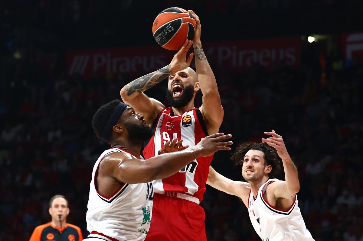 Ολυμπιακός - Αρμάνι 85-76: Πρώτος και καλύτερος! thumb