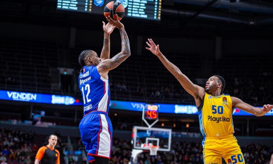 Euroleague: Κράτησαν ζωντανό το όνειρο της Αναντολού Εφές thumb