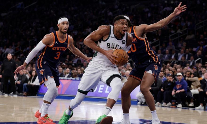 «Γη και ύδωρ» για να κάνουν δικό τους τον Γιάννη Αντετοκούνμπο! thumb
