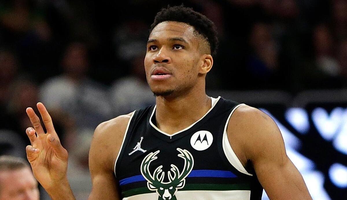 Νέα ήττα για τους Μπακς, 25 πόντους ο Giannis thumb
