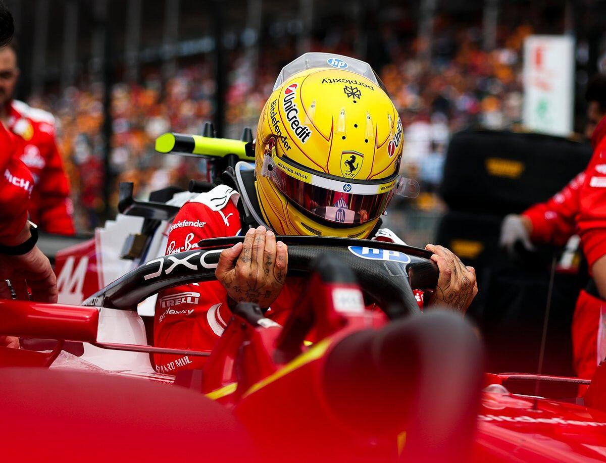 F1: O Χάμιλτον έθεσε νέο ρεκόρ στην Αυστραλία thumb
