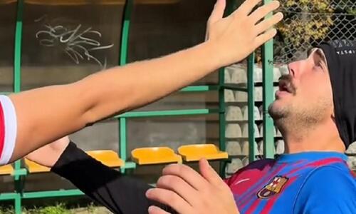 Πολωνοί TikTokers αναπαριστούν την άδικη αποβολή του Έσε (vid) thumb