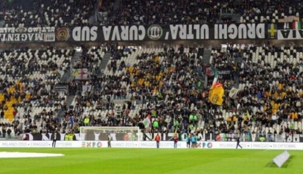 Οπαδός της Γιουβέντους έχασε τη ζωή του μέσα στο γήπεδο thumb